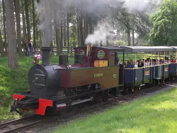 The Superior steam train with passengers on board at Whipsnade Zoo