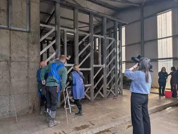 Ming Jung the elephant gets his tusks x-rayed for blue peter